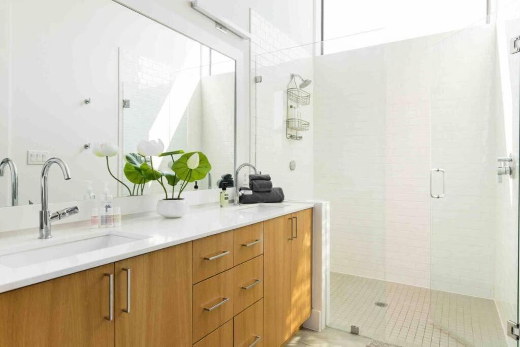 Glamorous Perfectly Located Luxury 2 Bed Townhome Dallas Buitenkant foto