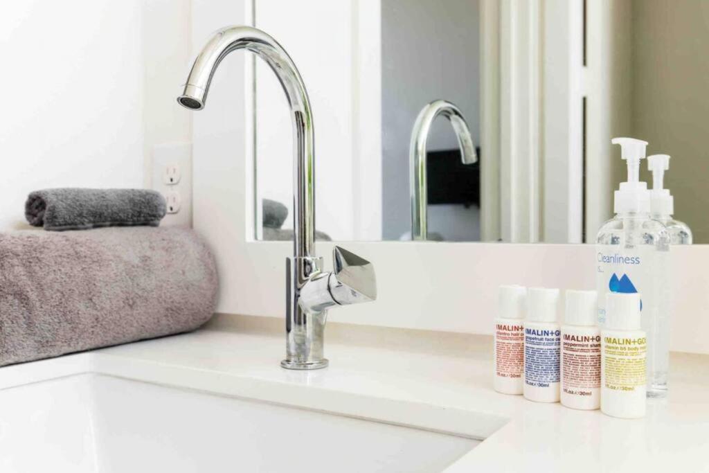 Glamorous Perfectly Located Luxury 2 Bed Townhome Dallas Buitenkant foto
